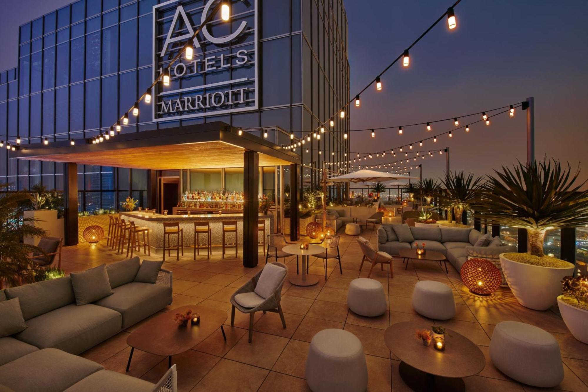 Ac Hotel By Marriott Downtown Los Angeles Bagian luar foto